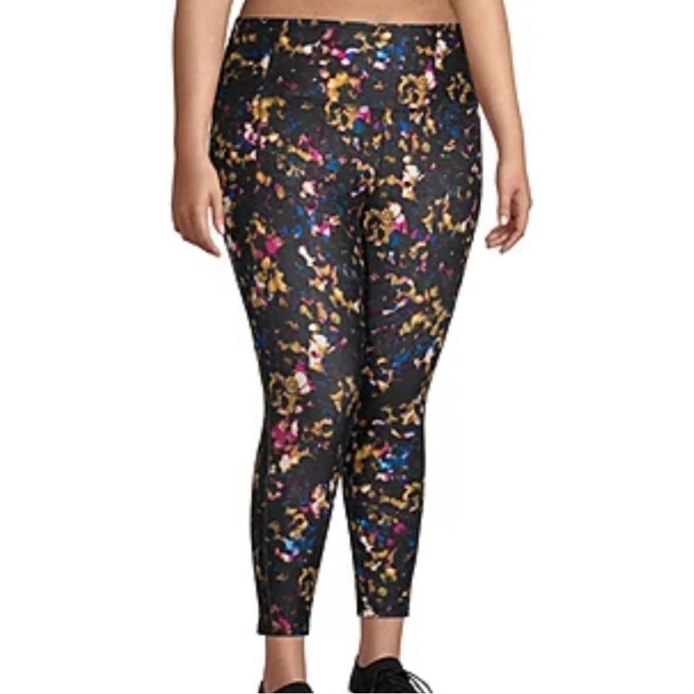 NWT Floral Print Leggings